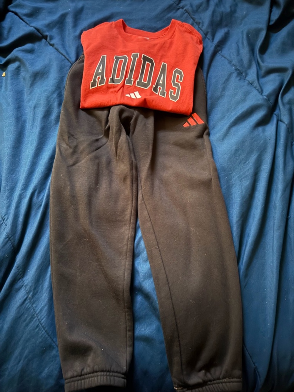 Adidas 2pc Set Sweat pant & shirt